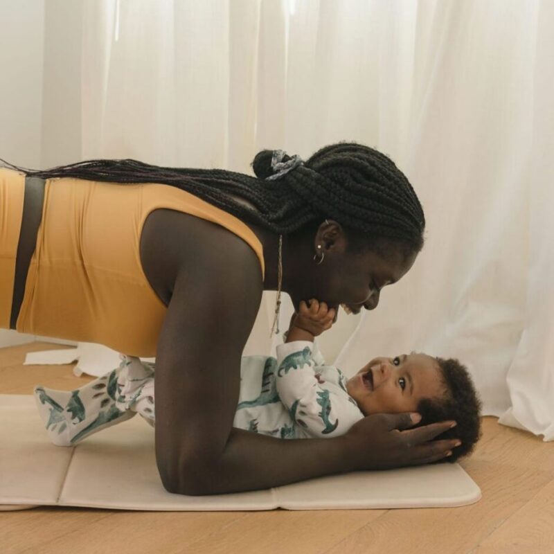 Votre bébé bénéficiera autant que vous de votre calme,de votre énergie et votre relation sera plus forte et plus riche